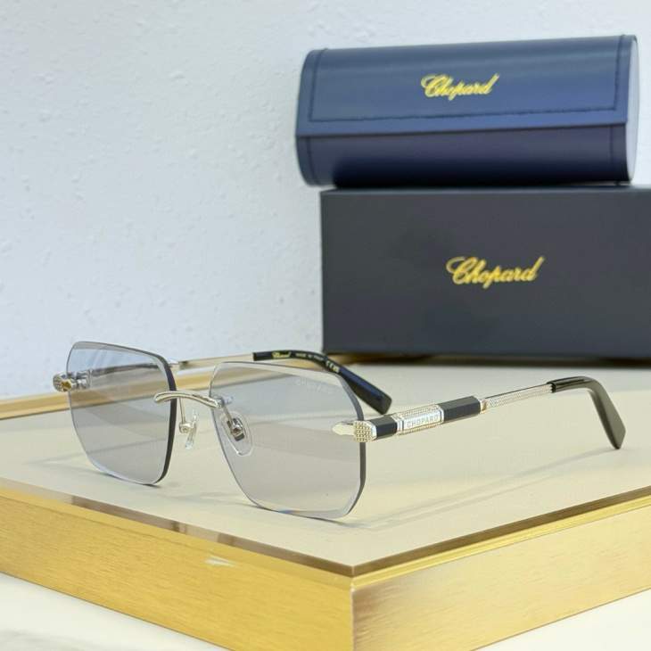 Picture of Chopard Sunglasses _SKUfw69770206fw